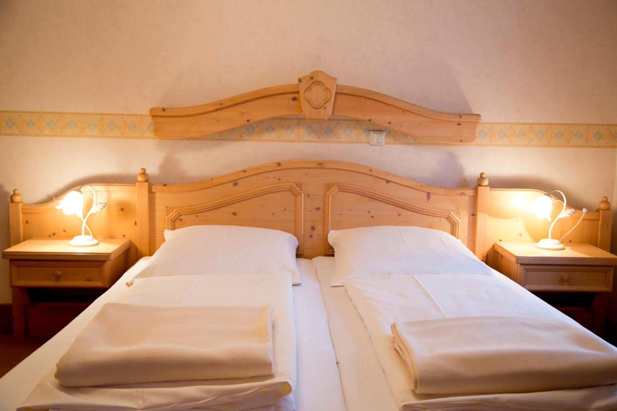 Hotel Garni Promenade Weißenhorn 部屋 写真