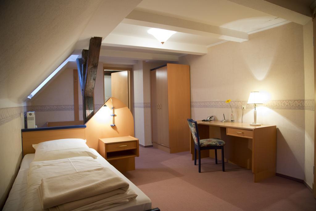 Hotel Garni Promenade Weißenhorn 部屋 写真